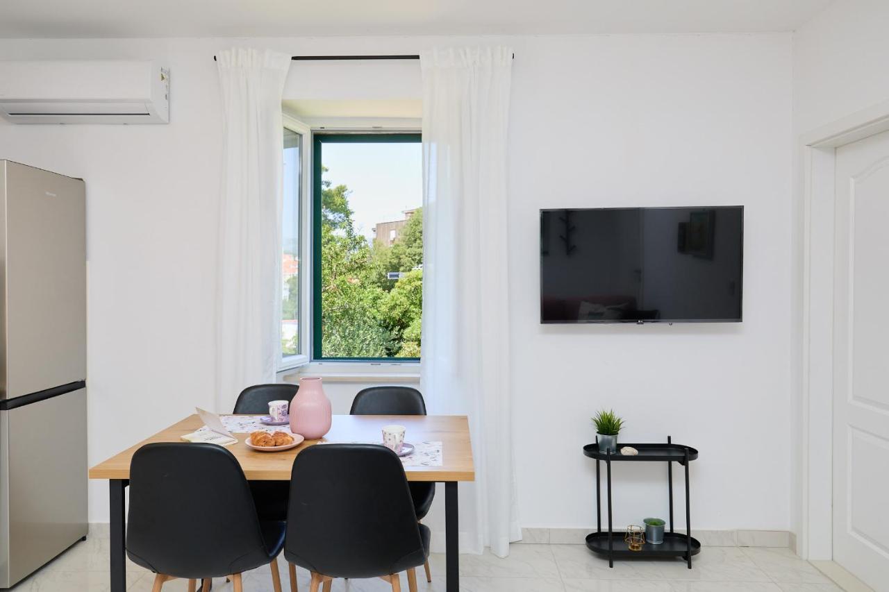Fragola Apartment *